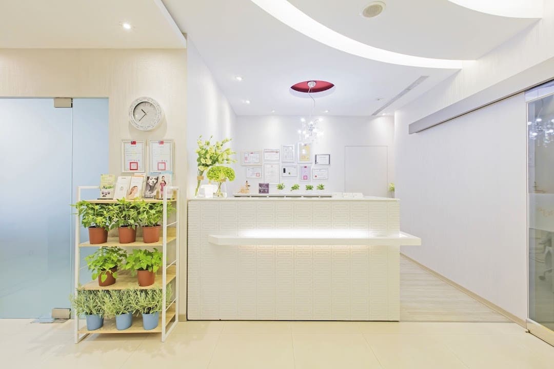 Dr. J's Elements Medi-Spa 元素診所